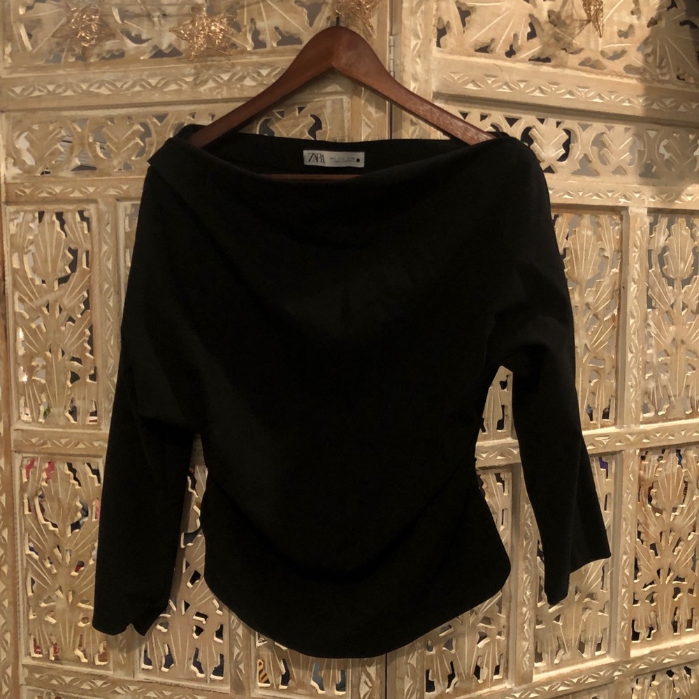 Shoulder top